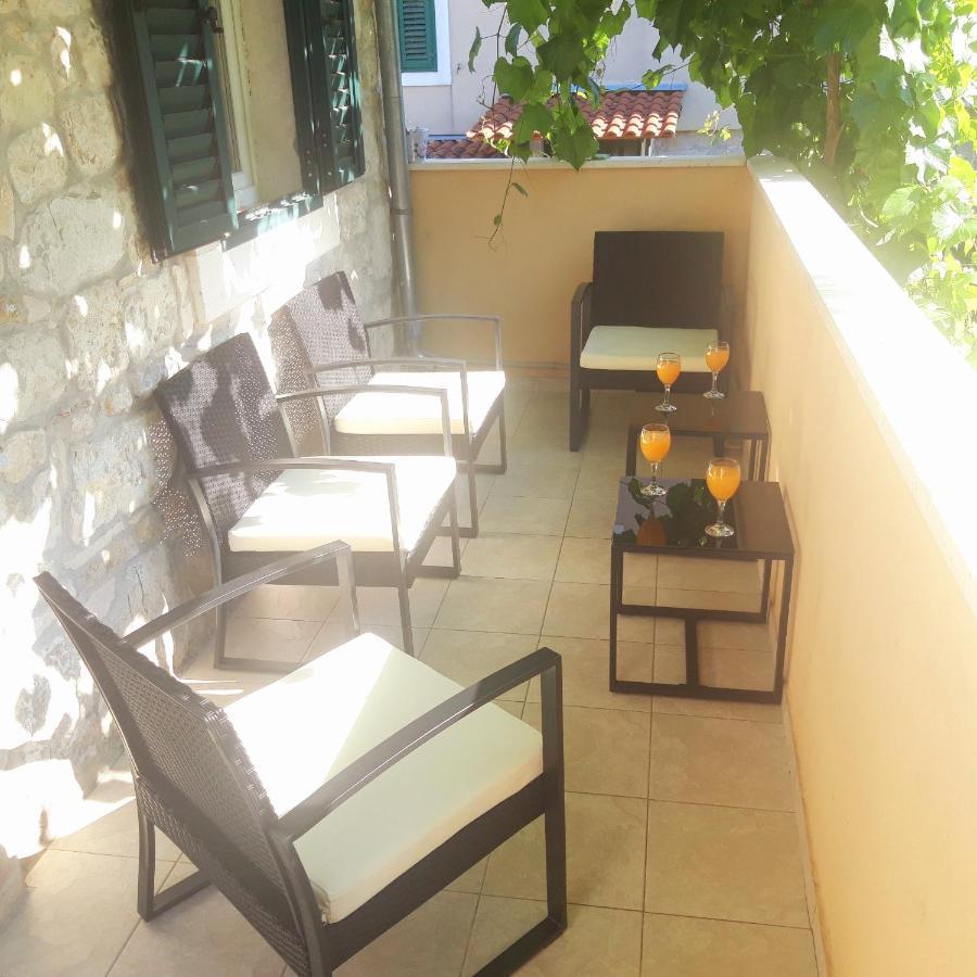 Luxury Mansarda Duplex - City Centre - Stone House Apartment Split Ngoại thất bức ảnh