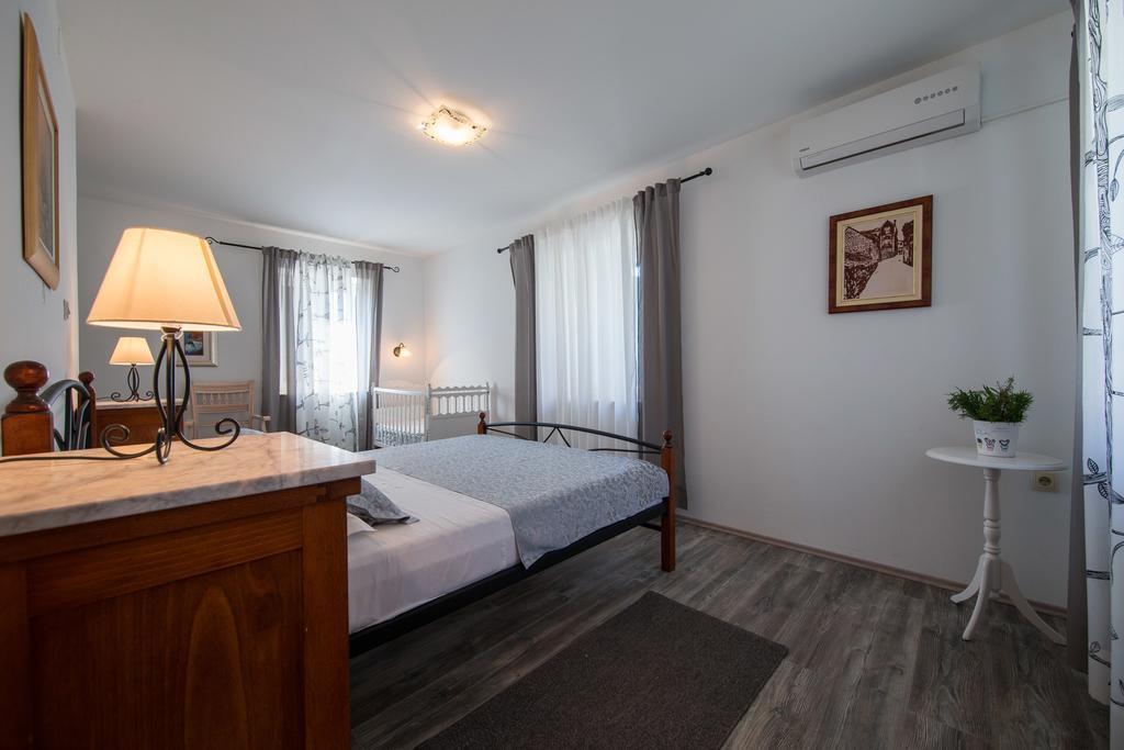 Luxury Mansarda Duplex - City Centre - Stone House Apartment Split Ngoại thất bức ảnh